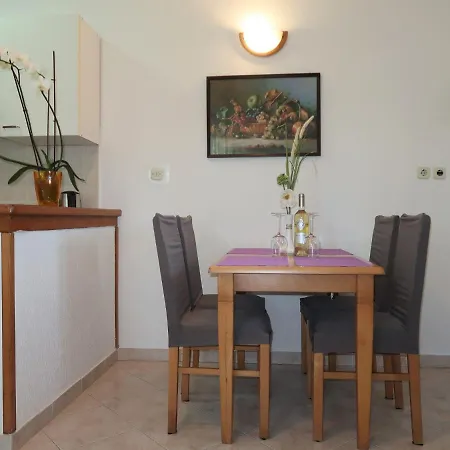 Apartment Mirjana - Lbn312-1 By Interhome *