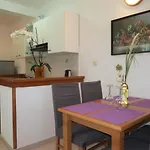Mirjana-1 By Interhome Lägenhet *