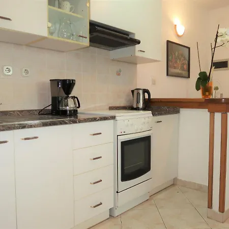 Mirjana - Lbn312-1 By Interhome *